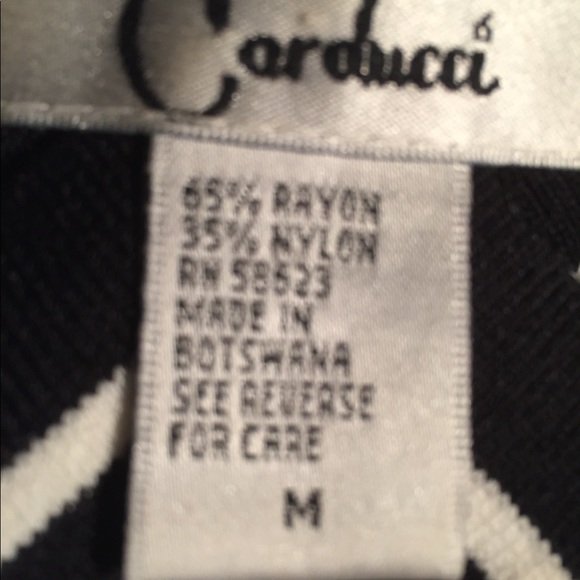 Gently used dress blouse - Picture 4 of 4